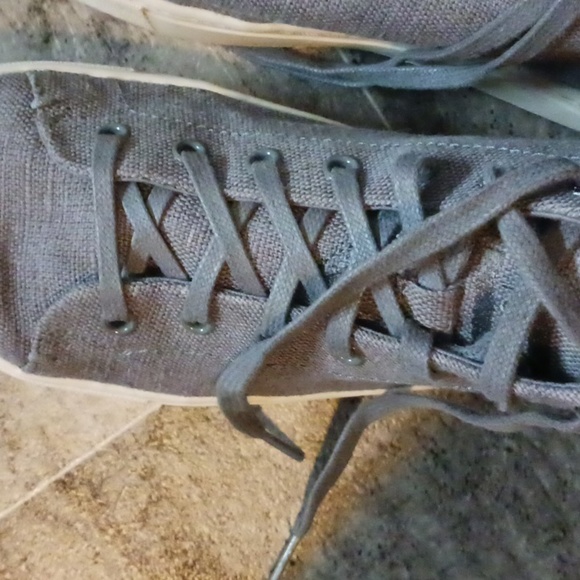 Tom's mens/boys size 9 - Picture 9 of 12